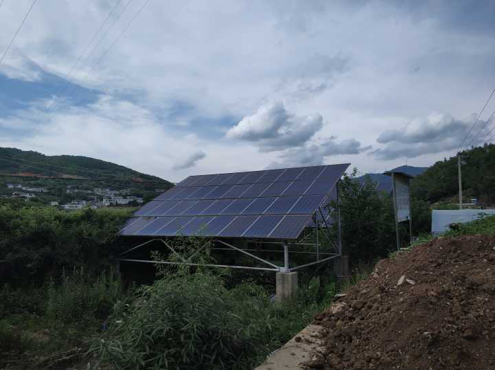 图五:太阳能提水灌溉系统